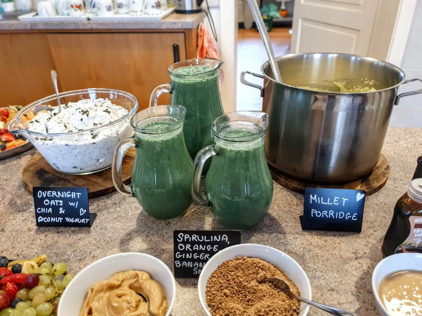 Plant-based breakfast dishes at Centrum Živá Voda
